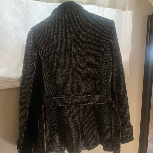 Express Jacket - Picture 4 of 8